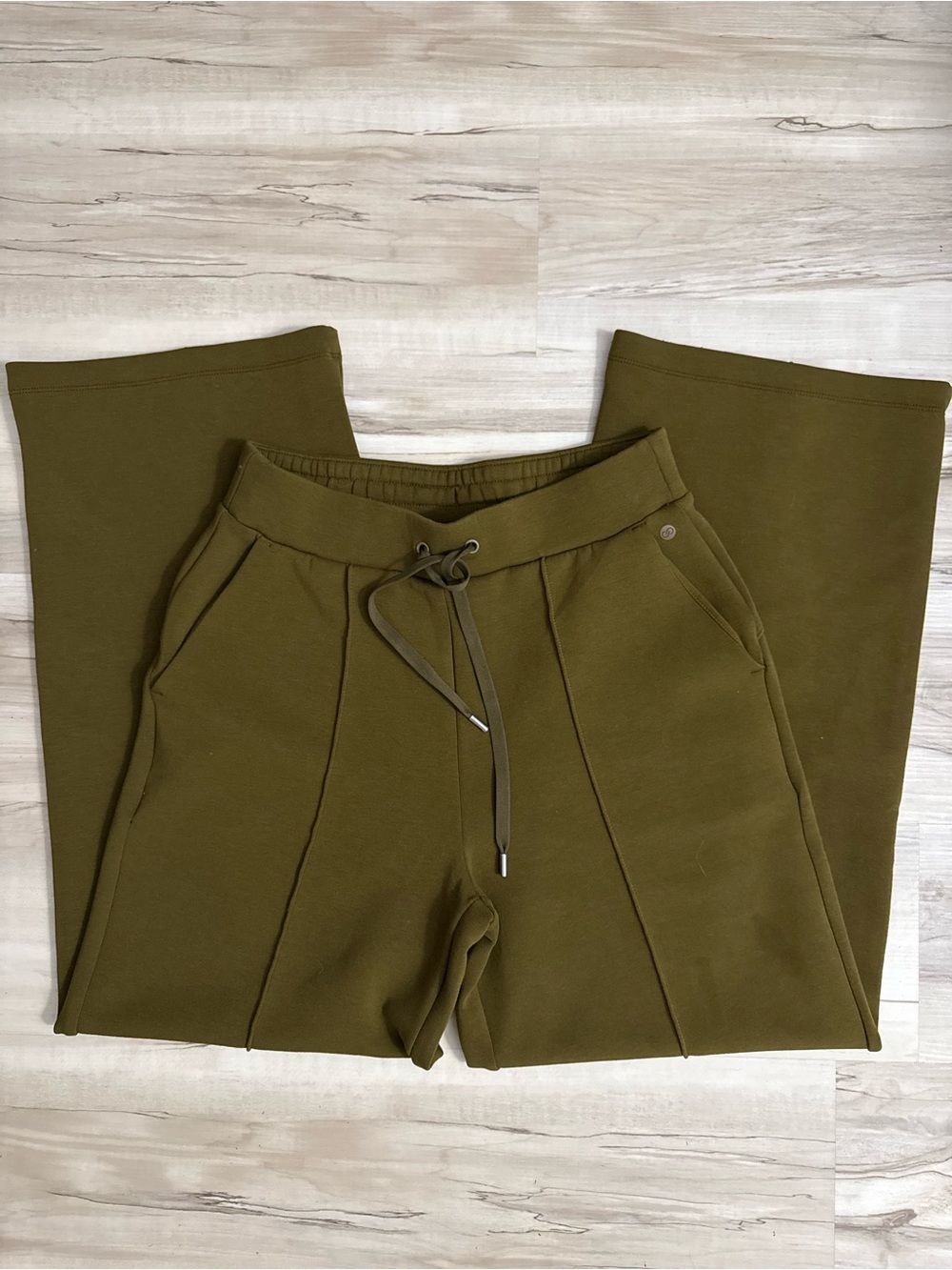 Olive Straight-Leg Knit Pants with Drawstring Waist